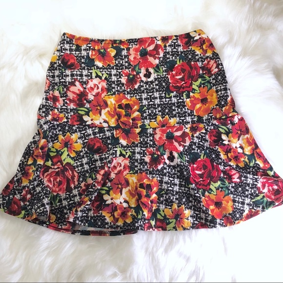 Floral Patterned A-Line Skirt - Picture 1 of 2